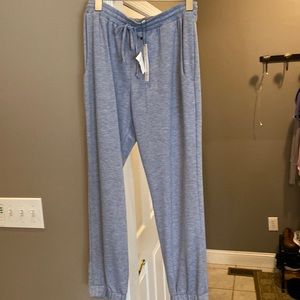 Veronica M joggers